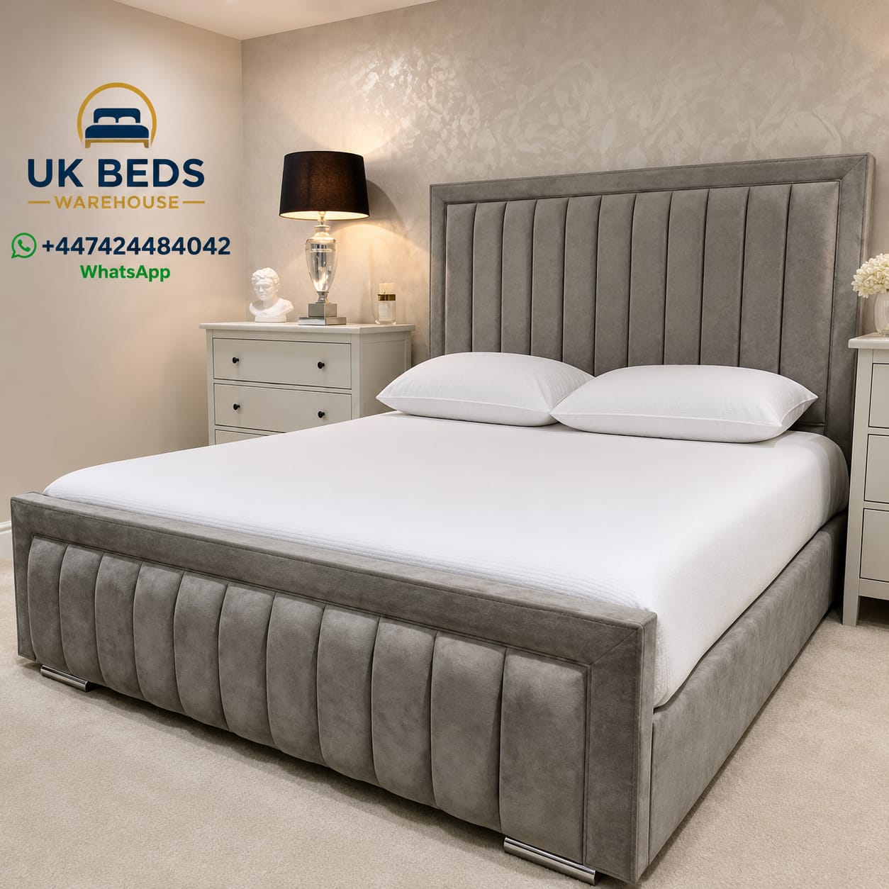 Hilton penel bed in Grey plush velvet 