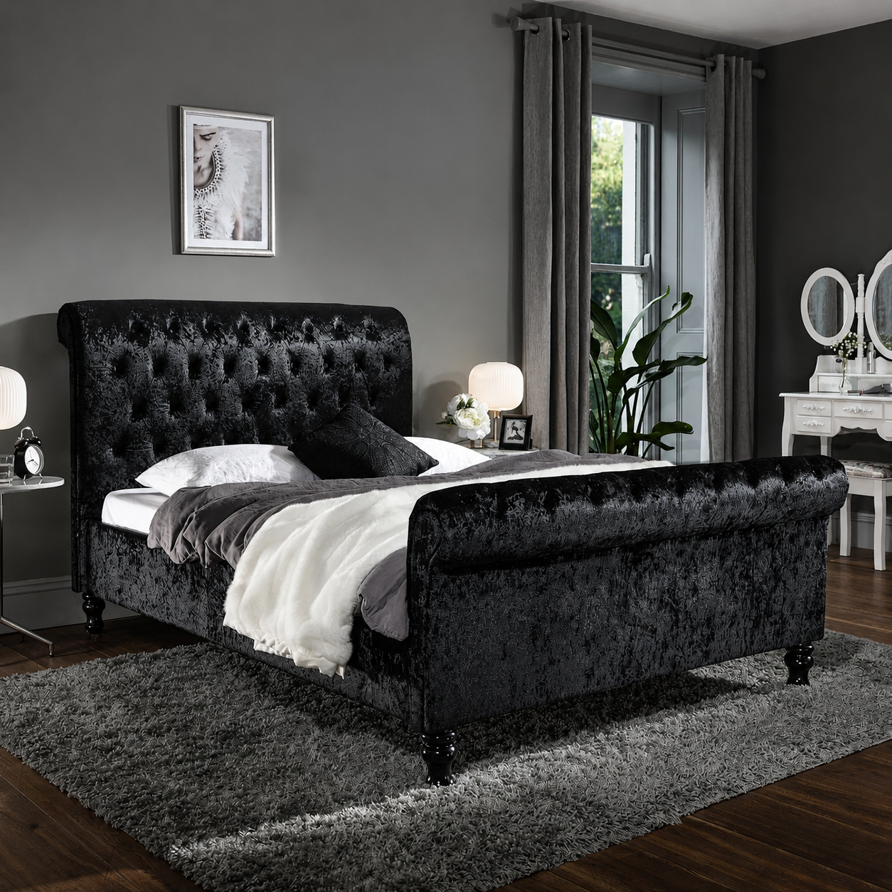 Sleigh Beds